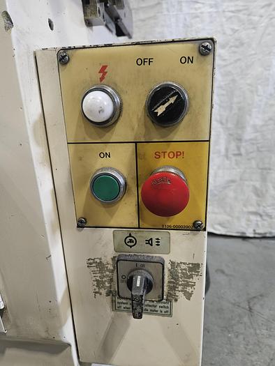 Used Mitsui High-Tec MHT 6 x 12 Precision Surface Grinder 200MH with DRO Speed Control Walker Chuck