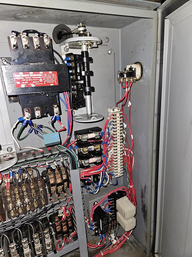 Used Hardinge HC Precision Lathe with Fagor DRO & Loaded with Tooling! – TESTED & in Excellent Condition!