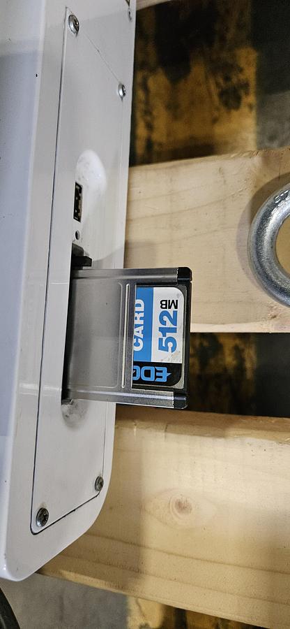 Used YUSHIN RCII-150D-15-95 INJECTION MOLDING ROBOT Factory Refurbished