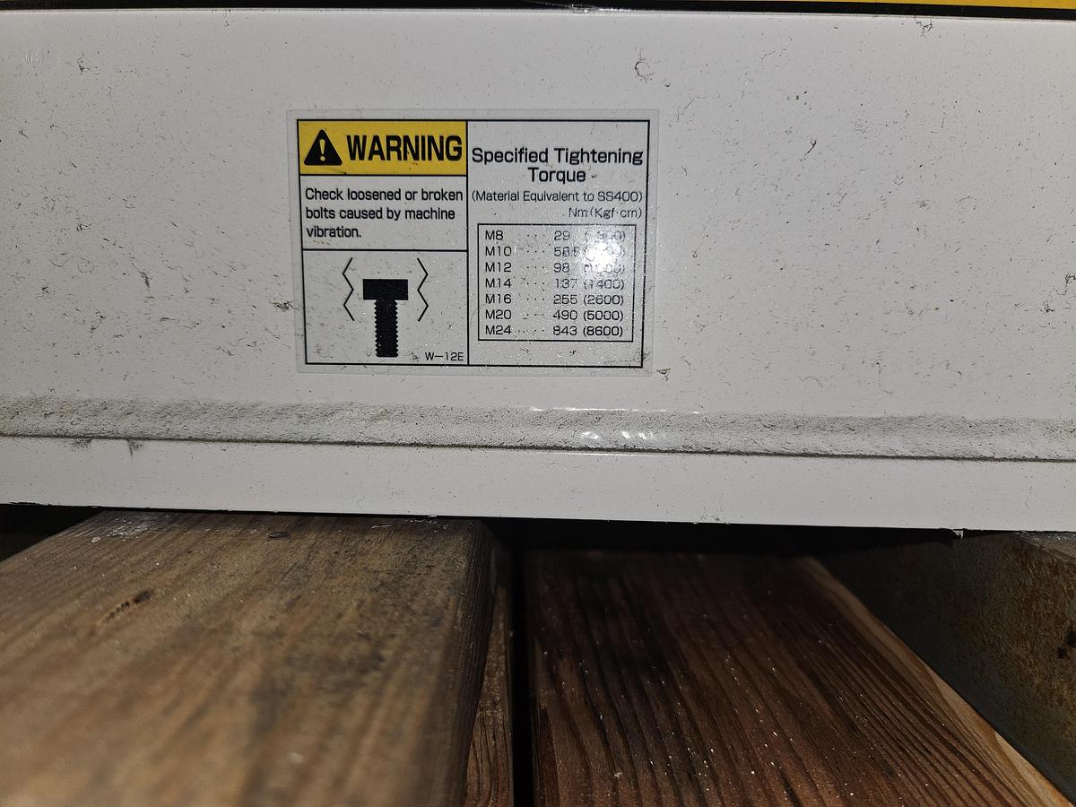 Used Yushin Robot for Injection Molding Machines