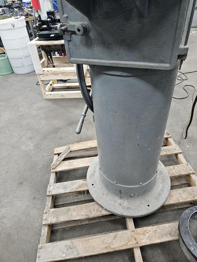 Used Ronci R-100 Spin Lacquer Machine 220 Volt Industrial High-Speed Coating System