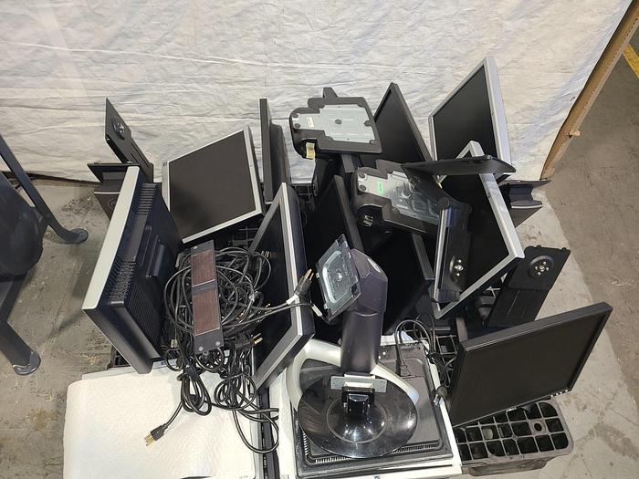 Used One Lot of 10 Inch Flat Screen Monitors All for one price