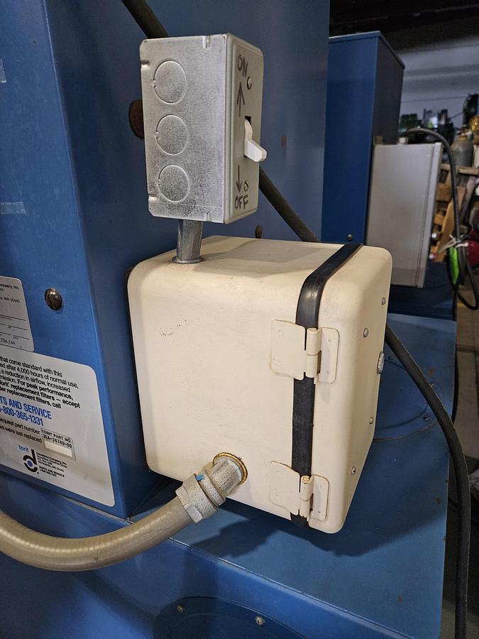 Used Donaldson Torit VS-1500 Cartridge Dust Collector 5 HP 220 Volt Industrial Vacuum with Filter... Excellent Running Condition!