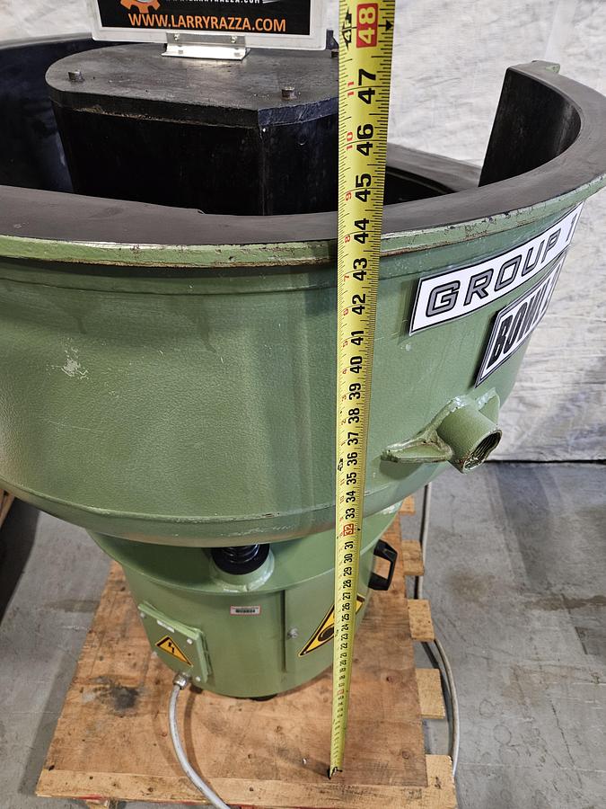 Used RÖSLER R125 EC RUBBER-LINED VIBRATORY FINISHING MACHINE – APPROX. 3 CU. FT. WORKING CAPACITY – 460V 3 PHASE – MADE IN GERMANY – TESTED