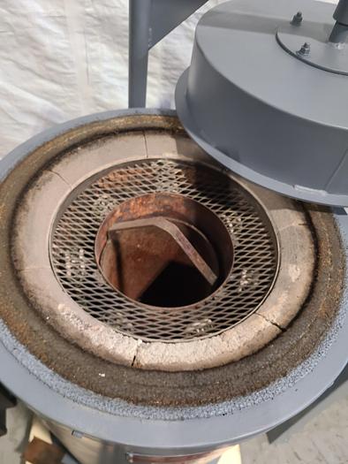 Used Sentry Electric Heat Treating Furnace 2500 F Max 220 Volts