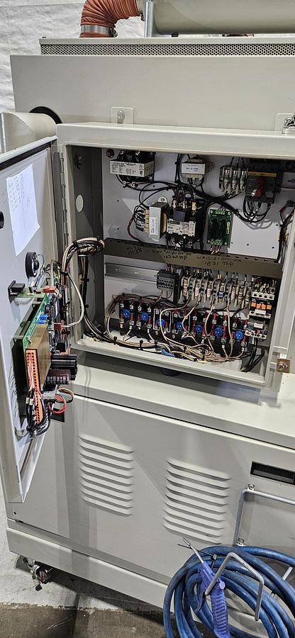 Used DRI-AIR HP4-X300 CENTRAL DESICCANT RESIN DRYING SYSTEM – (5) RH60 STAINLESS STEEL HOPPERS – HIGH TEMPERATURE CONFIGURATION- FOR INJECTION MOLDING – 480V / 3 PHASE