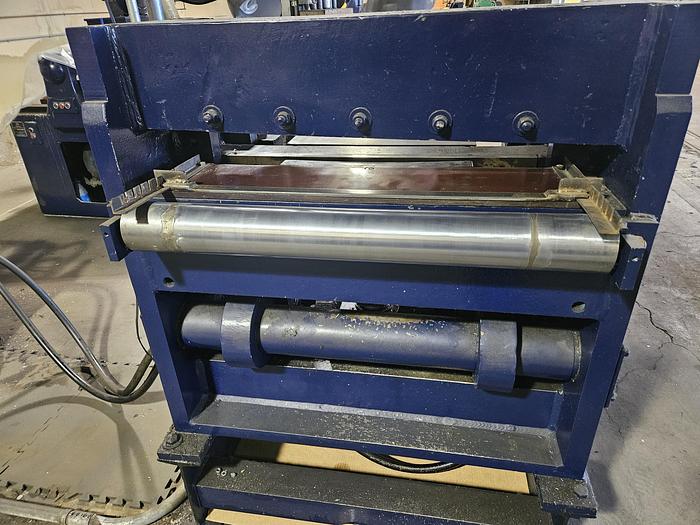 Used Hydraulic 24" Metal Shear Cut 1/4" Brass or Copper Plate