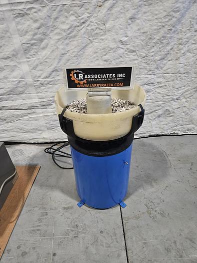 Refurbished Belair Vibratory Finishing Machine 1/2 Cubic Ft 110V Polish Deburr Metal