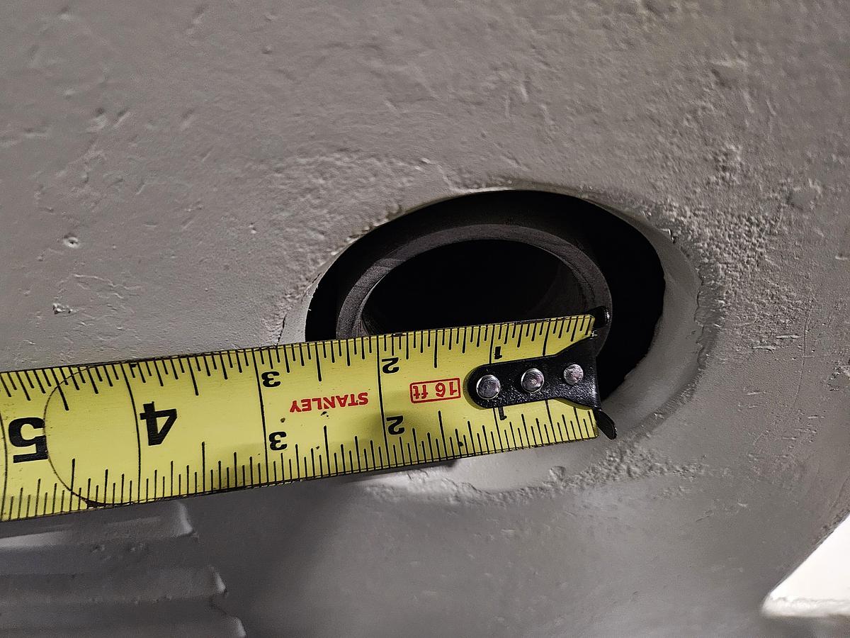 Used VICTOR 1640B ENGINE LATHE – 16" x 40" – 7.5 HP – TOOLING PACKAGE – EXCELLENT CONDITION