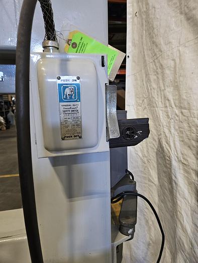 Used Rockwell Delta 20 Inch Metal Vertical Band Saw with Blade Welder 220V 3 Phase Variable Speed 