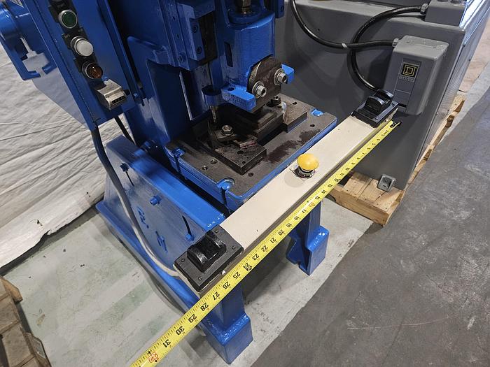 Used Kenco 15 Ton Stamping Punch Press Forming Metal 