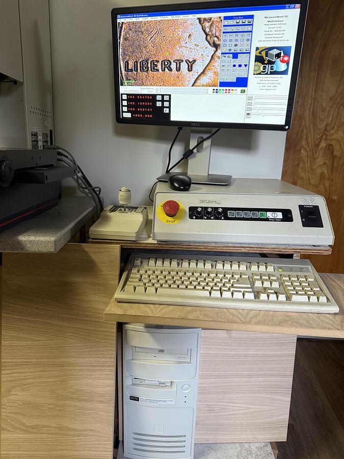 Used SmartScope ZIP 250 Compact Benchtop Multisensor Metrology System Smart Scope CMM Measuring Machine