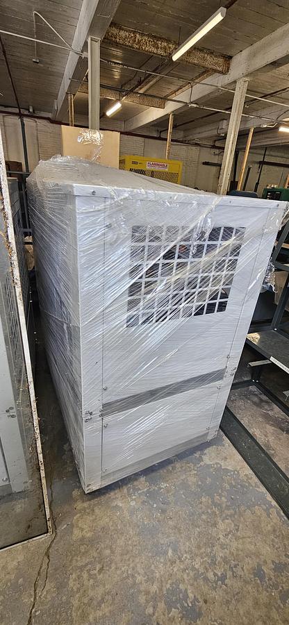 Used SCHREIBER MODEL 200AC INDUSTRIAL PROCESS CHILLER – 460V – CAREL pCO DIGITAL CONTROLLER – REMOTE CONTROLLER INCLUDED – TWO AVAILABLE