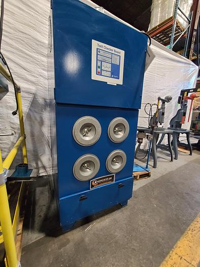 Used Donaldson Torit 4 Cartridge Dust Collector SDF 5 Hp 460 Volt 3 Phase with Checker Board