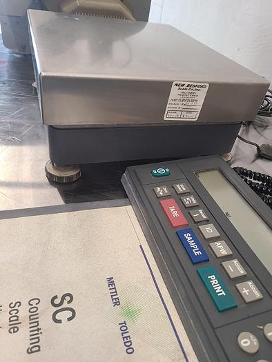 Used Mettler Toledo SC Counting Scale Capacity 60 x 0.01 Lb 120V