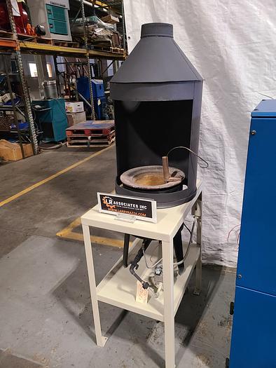 Used 160 Pound Lead Melting Furnace Natural Gas or Propane with Thermo-Controller and Hood Fishing Lure Casting