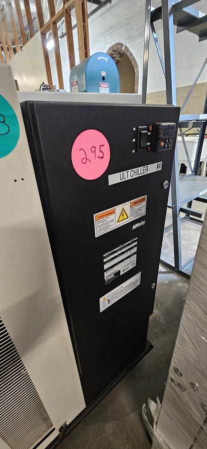 Used LYTRON AFFINITY FAE-12XL INDUSTRIAL PROCESS CHILLER – 12.9 HP COMPRESSOR – 3 HP PROCESS PUMP – R-407C – 460V – 2011 – EXCELLENT CONDITION