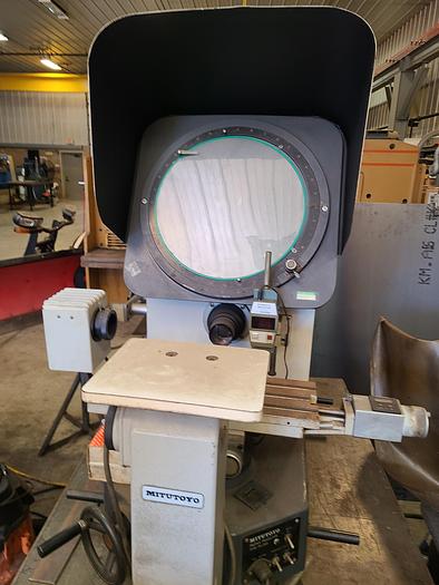 Used Mitutoyo PH 350 Optical Comparator 14 Inch