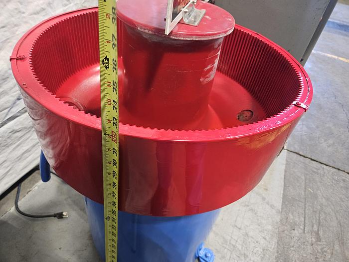 Used Belair FM-4000 1.3 CF Vibratory Finishing Machine 110V Polish Metal Plastic Debur