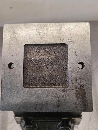 Used Magnetic 4 x 4 Inch XLO Robbins Magna Sine Vise