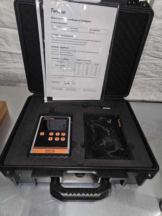 Used TEMTOP PMD 331 PARTICLE COUNTER – PORTABLE CLEANROOM AIR MONITOR – CALIBRATION CERTIFICATE – EXCELLENT CONDITION, TESTED!