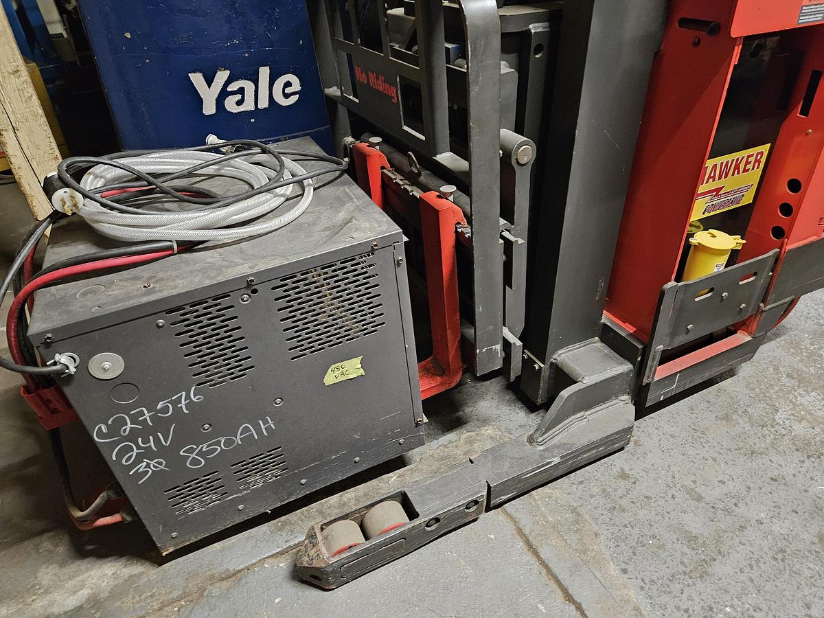 Used Raymond Standup Fork Lift 2007 Narrow Aisle 3000 Lb Triple Mast 260" height with Reaching Forks Forklift