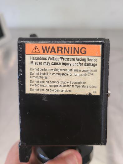 Used ASHCROFT B424B-200# B-SERIES PRESSURE SWITCH 0-200 PSI $155