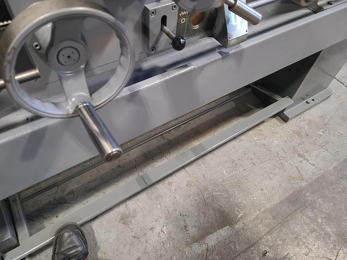 Used Enterprise 1550 Metal Lathe