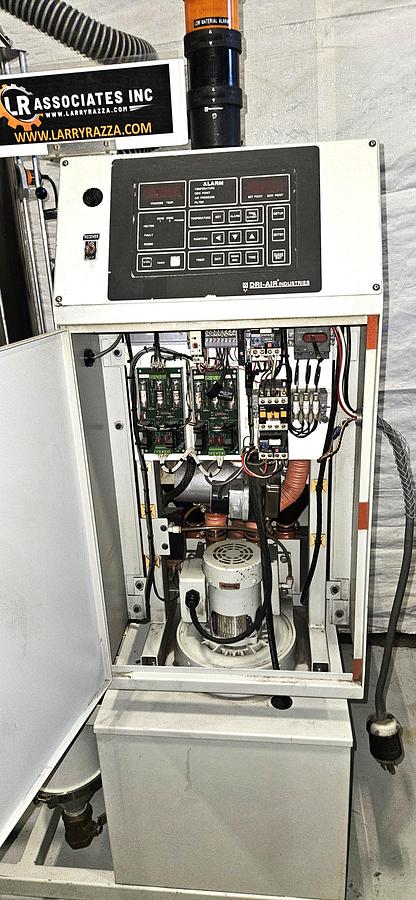 Used DRI-AIR HP4-X 35 FM HIGH-TEMPERATURE DESICCANT RESIN DRYER – RH60 STAINLESS STEEL HOPPER – ADVANCED CONTROL – NO-SPILL RECEIVER – 480V / 3 PHASE