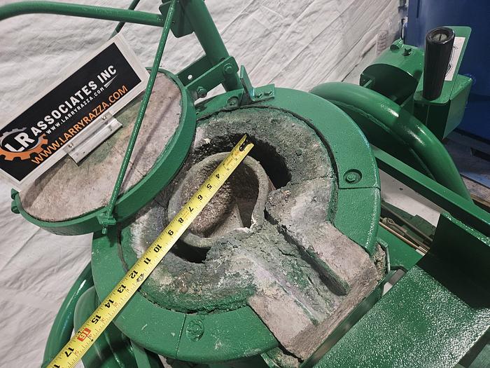 Used Speedy Melt High Temp Tilt & Pour Furnace Brass Copper Needs Gas Burner