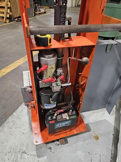 Used Beech Presto Electric Lift Truck with Roller Table Slide Heavy Items 70 inch max height 12 volt with charger