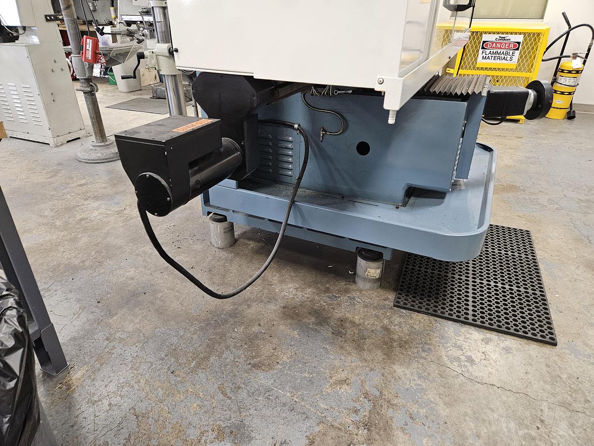 Used 2012 SOUTHWESTERN INDUSTRIES TRAK TRAK DPM SX2P