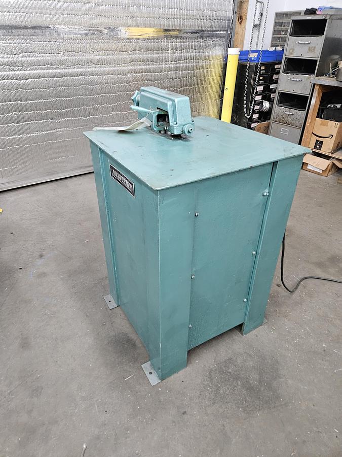 Used Lock Former Auto Guide Power Flanger Edger 16 Gauge Capacity 110V