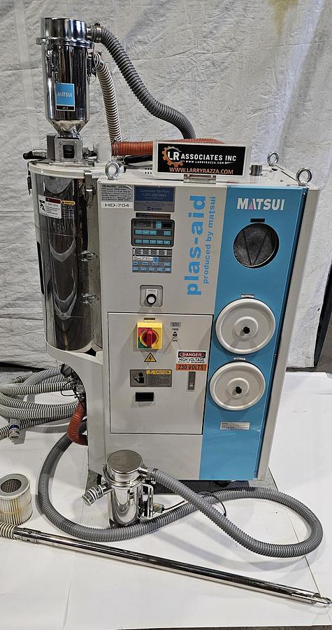 Used MATSUI MJ3-15-U HIGH TEMPERATURE DESICCANT RESIN DRYER – STAINLESS STEEL DRYING HOPPER – HOPPER LOADER – 230V / 3 PHASE – EXCELLENT CONDITION