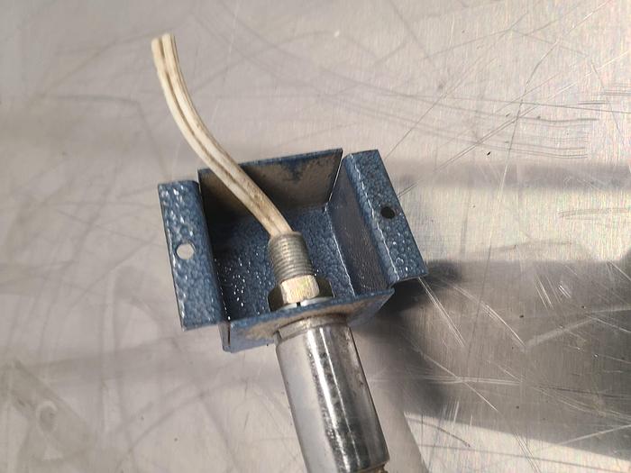 Used 24 Inch Goose Neck Work Light Industrial Steam Punk {amp Machine Articulating 110V