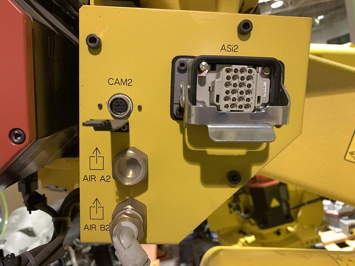 Used FANUC R2000iC/125L 6 AXIS CNC ROBOT WITH R30iB CONTROLLER, IR VISION, 125KG X 3,100 MM H REACH