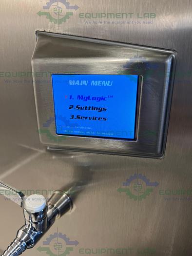 Used Labconco  302611100 Class II Type A2 Purifier 6 Ft Biological Safety Cabinet 115V