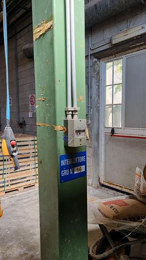 Usato Jib crane with KITO hoist 100 kg capacity