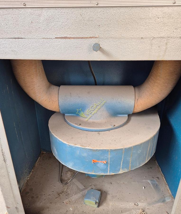 Usato Polishing machine for metals with aspirator BREVETTATA