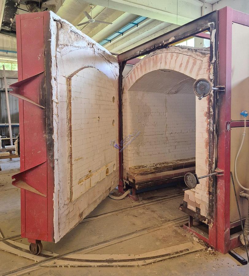 Usato Gas turbo kiln JOB FORNI mod. PULSAR BRICK - 6 m3, 1450°C, bricks lining
