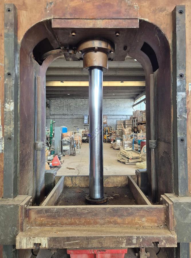 Usato Hydraulic press CMRM for metal moulds - 50 Ton