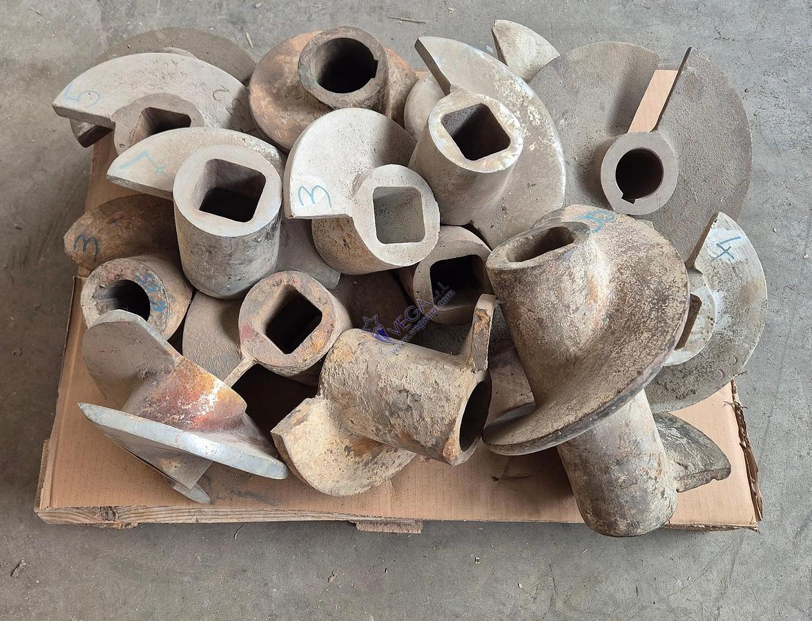 Usato Propeller set of spare parts for extruder BONGIOANNI mod. 10 TR