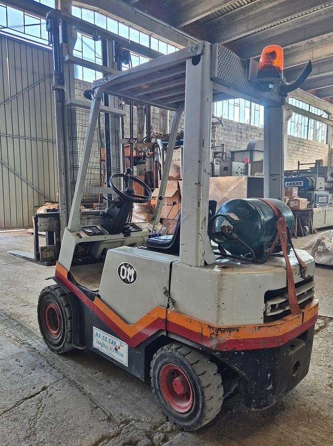 Usato Forklift OM mod. BI 20 CL
