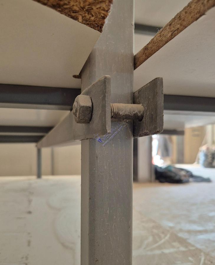 Usato Heavy trolleys for drying manufactured ceramic goods