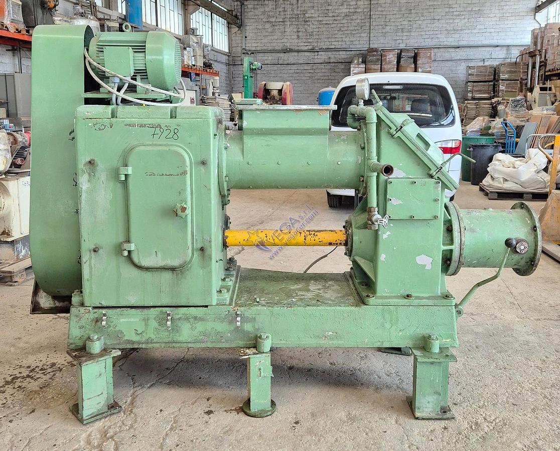 Usato De-airing pugmill NETZSCH mod. 250-25