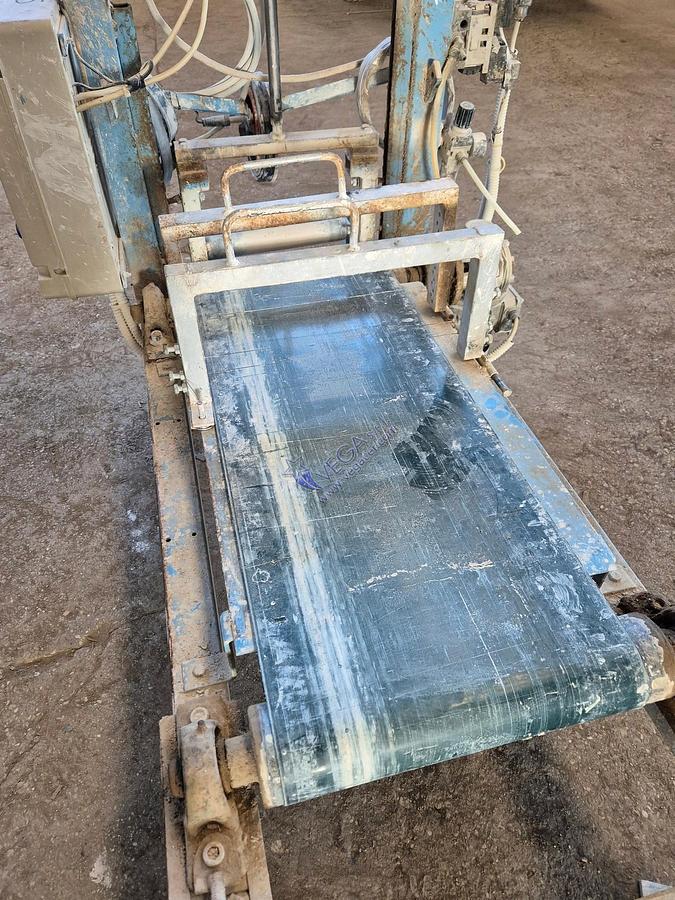 Usato Pneumatic cutter with encoder