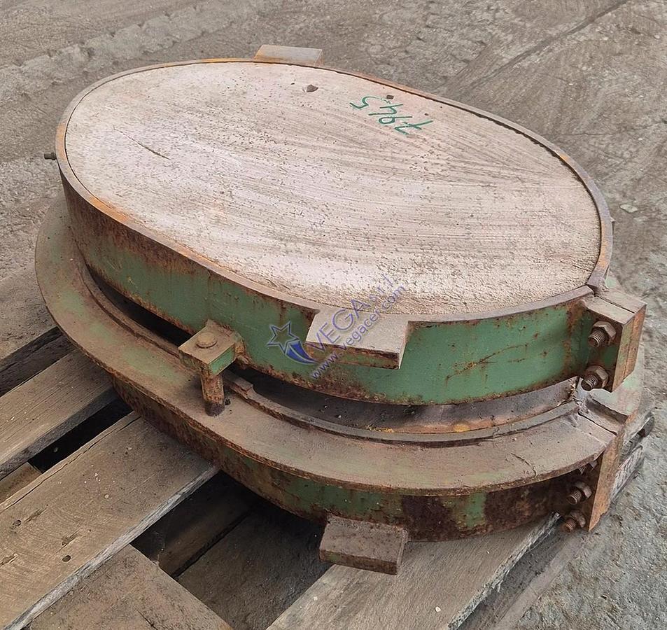 Usato Oval metal frame plaster mould holder