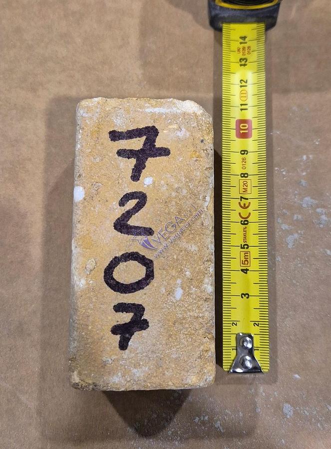 Usato Square refractory column