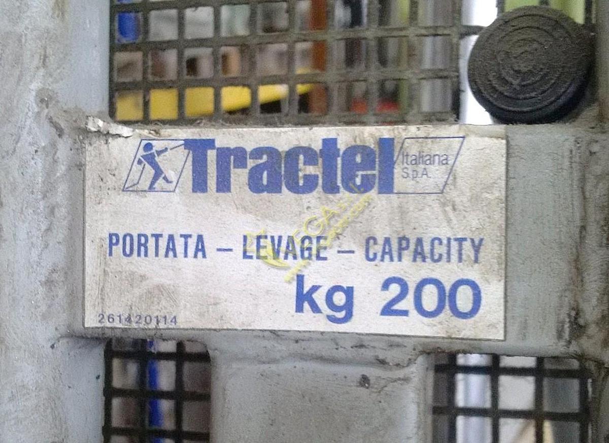 Usato Hydraulic lifter for mould TRACTEL mod. TELEMACO TL200