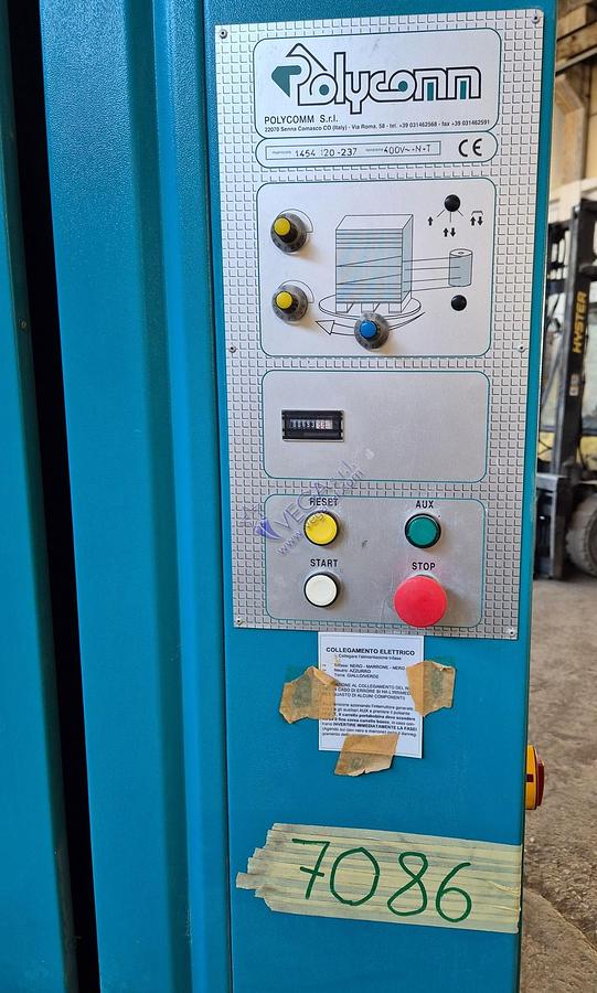 Usato Semi-automatic rotating table pallet wrapper POLYCOMM